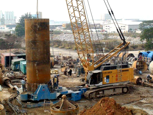 <a href=http://www.0575ad.com target=_blank class=infotextkey>螺旋焊接鋼管</a>