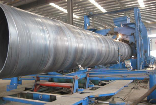 <a href=http://www.0575ad.com target=_blank class=infotextkey>螺旋焊接鋼管</a>生產現場圖
